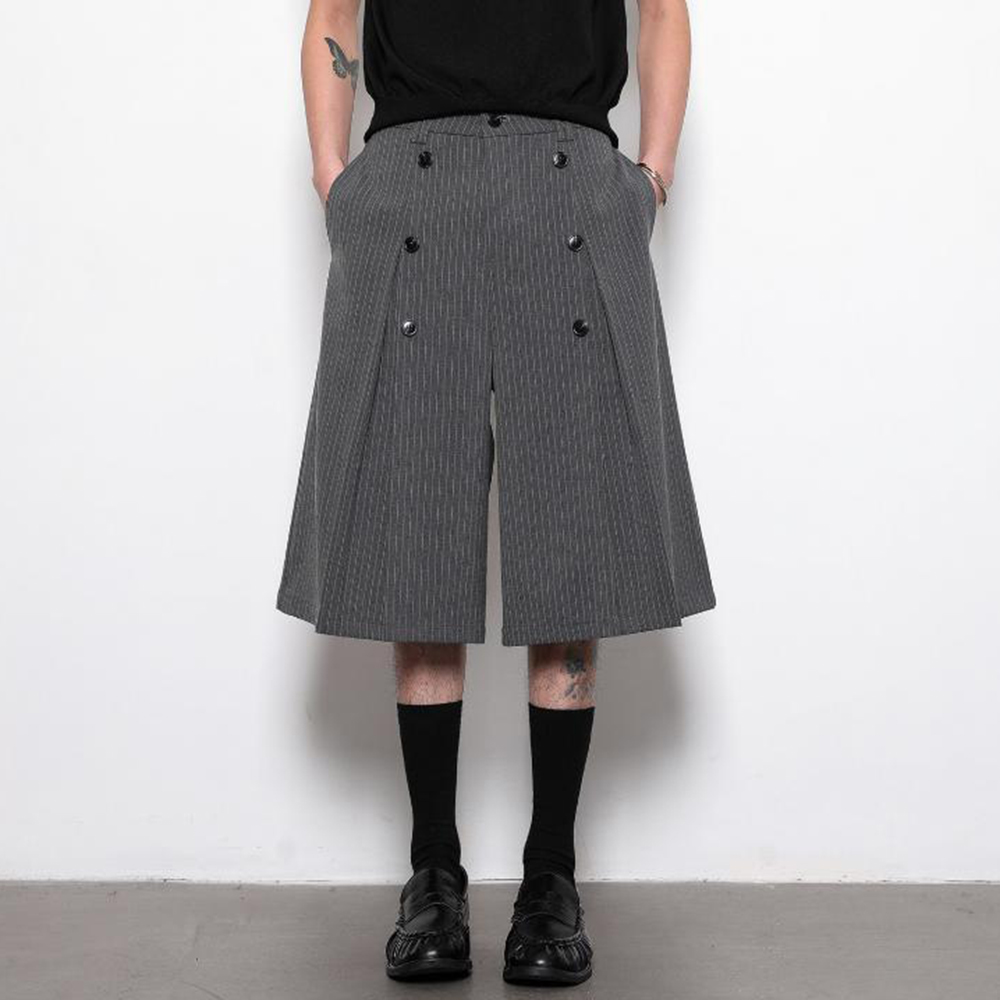 Mens Fashion Trend 2026 - Pantalones Capri de Color Sólido para