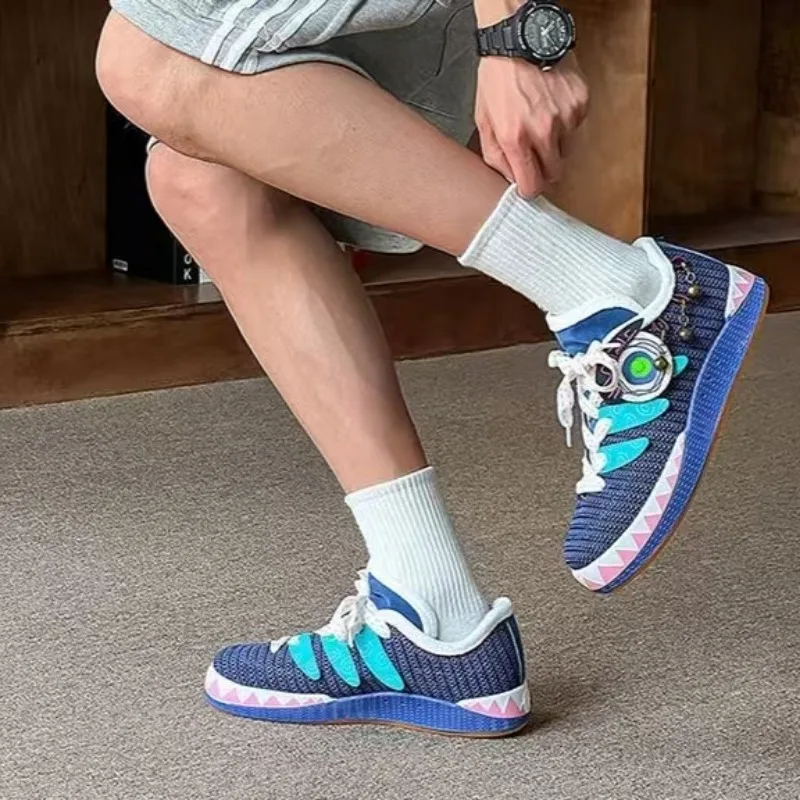 Zapatillas de deporte naranjas - Mens Fashion Trainers 2025 reseña y precio